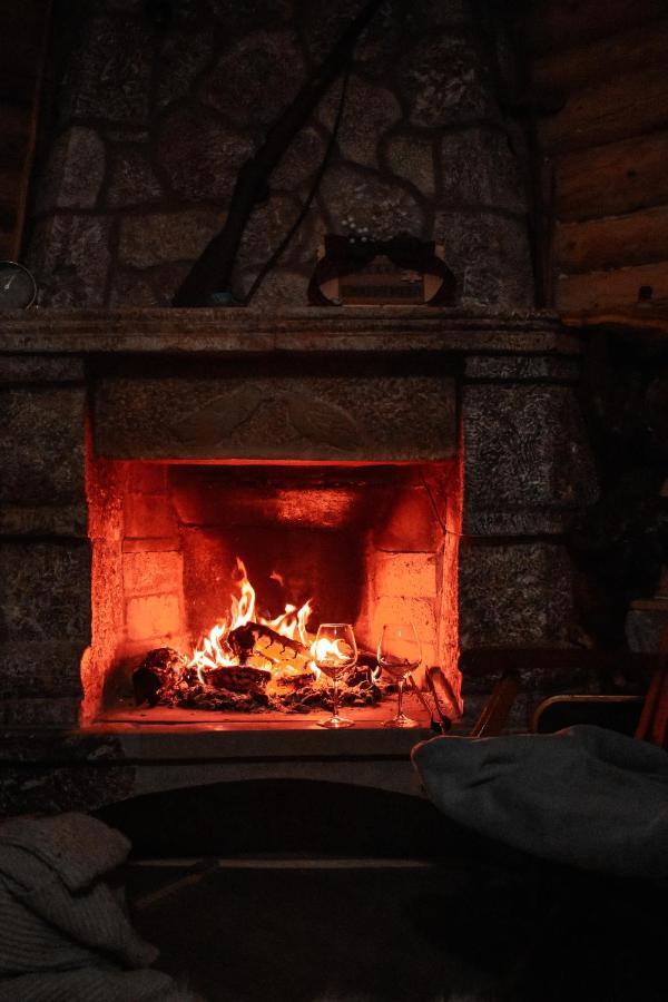 Lodges Veis Kamenice المظهر الخارجي الصورة